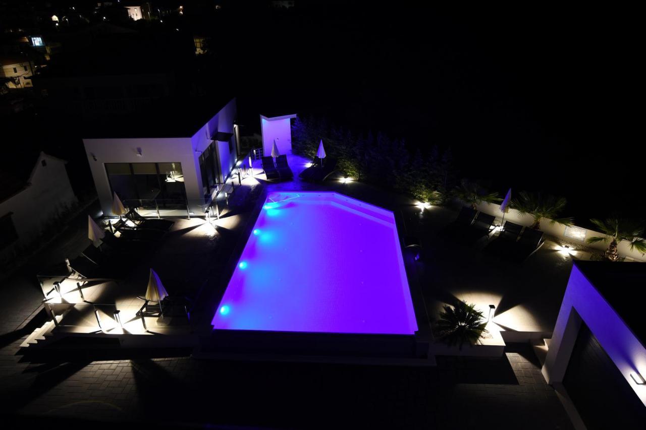 Holiday Luxury Resort Sundance تروغير المظهر الخارجي الصورة